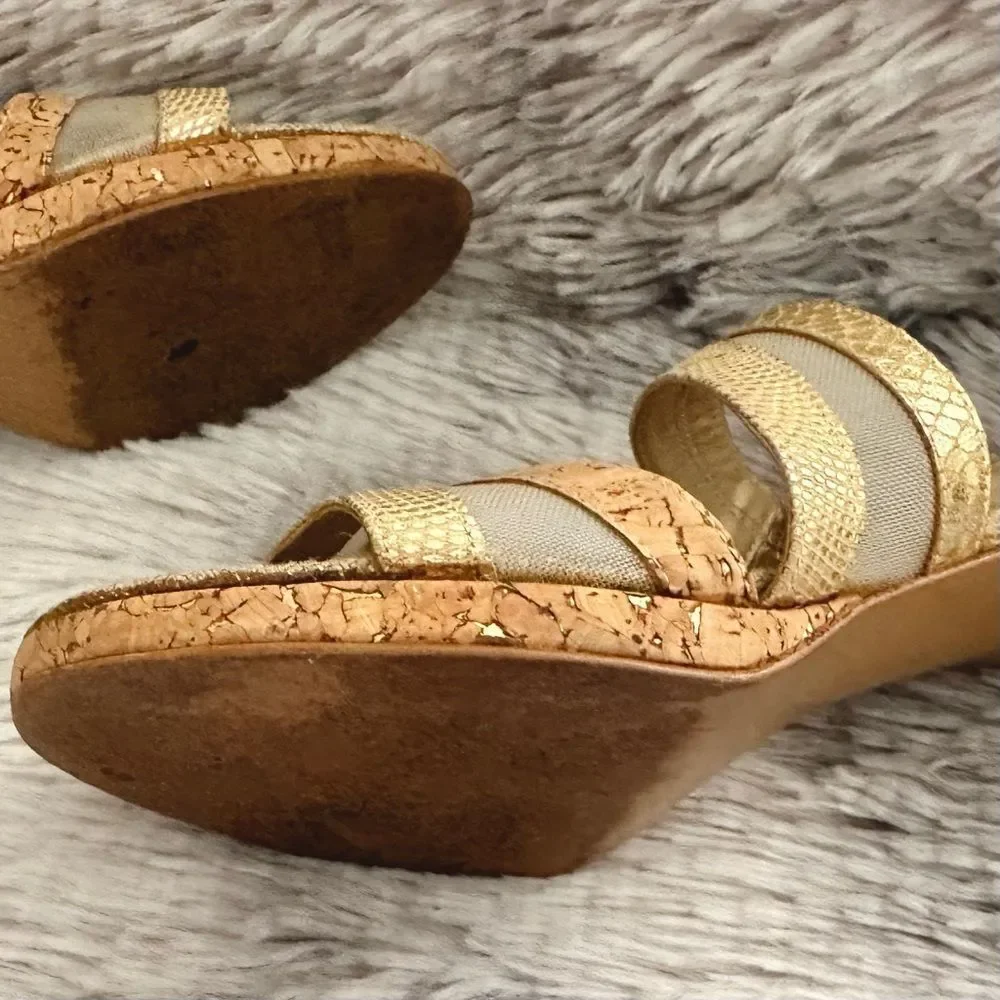 Nina Strappy Open Toe Heels in Gold & Tan Size: 8M